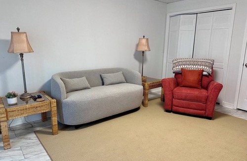 Muscle Shoals Apartment | Enjoyable 1-bedroom apartment on WILSON LAKE in Muscle Shoals