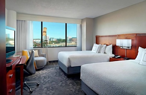 Cumberland Hotel | Ensuring a Very Comfortable & Memorable Stay! 3 Relaxing Units, Indoor Pool