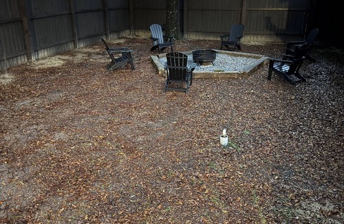 Crestview House | Entertainer’s 3-bedroom house on wooded property in Crestview near Shoal River