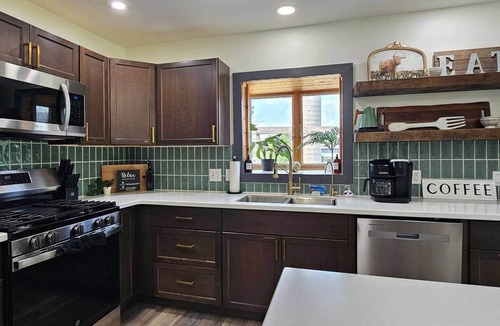 Harrison House | Entire modern farmhouse with year round hot tub.
