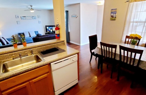 Biloxi Apartment | ENTIRE Place 2 Bed 2 Bath. Everything You Need for a Hassle-Free Stay in Biloxi.