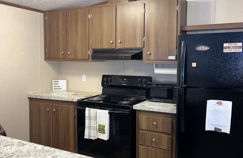 Poplarville House | Escape to Cozy Bliss: Your Charming Vrbo Retreat Awaits!