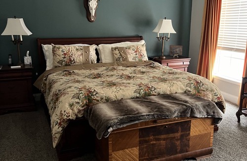 Charlton County Cabin | Escape to serenity: Lodge Rental on a beautiful working cattle farm!