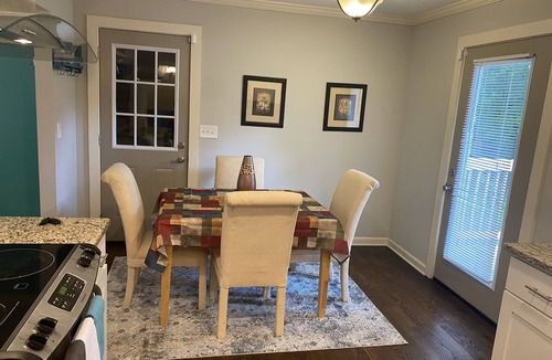 Gresham Park House | Experience Atlanta living near Zoo Atlanta - 9min drive