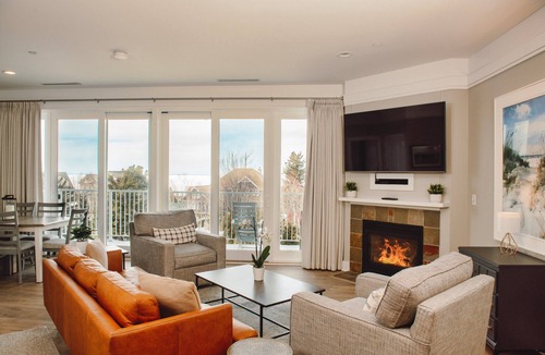 Bay Harbor Condo | Experience luxury in Maritime Deluxe Lake View 313, Bay Harbor with stunning lake views!