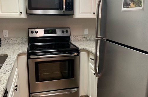Mid America Condo | Experience the Heart of Hot Springs National Park: Your Dream Condo Awaits.