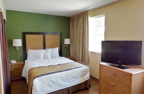 Lake Mary Hotel | Extended Stay America Suites - Orlando - Lake Mary - 1040 Greenwood Blvd