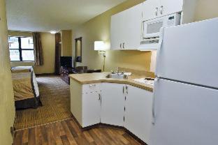 Lake Mary Hotel | Extended Stay America Suites - Orlando - Lake Mary - 1036 Greenwood Blvd
