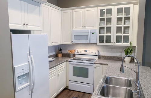 Jacksons' Gap House | Fabulous Lake Martin Townhome with Private Dock & Boat Ramp - 30 min from Auburn