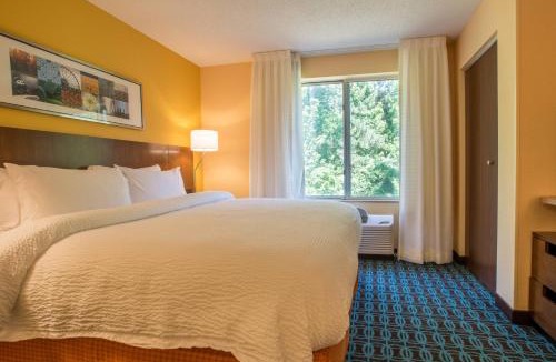 Columbus Hotel | Fairfield Inn & Suites by Marriott Columbus