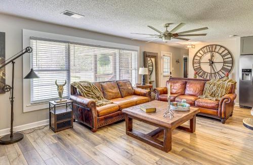 Titus House | Fall & Football Vibes: Titus Retreat w/Game Room