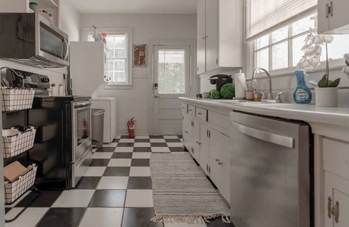 Montgomery Apartment | Family 2BR Home | Spacious & Pets Welcome
