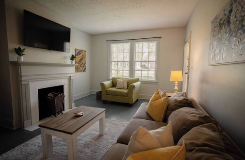 Montgomery Apartment | Family 2BR Home | Spacious & Pets Welcome