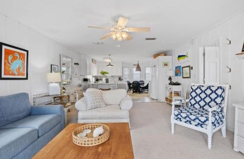 Royal Lagoons House | Family Bayfront Paradise &Fishing Dock on Dauphin Island