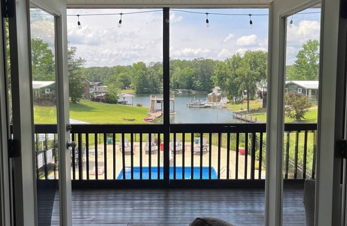 Jacksons' Gap House | Family friendly lakehouse with swimming pool, dock, ping pong, Foosball & kayak.