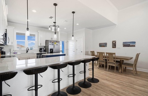 Dauphin Island House | Family Friendly Sound Front + Across the Street from the Gulf, Pet OK