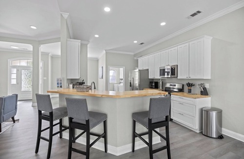 Ponchatoula House | Family-Friendly with Game Room & Screened-In Pool