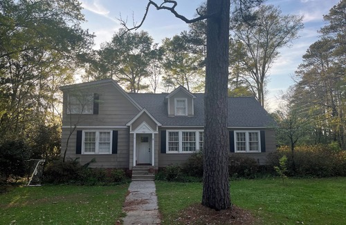 Opelika House | Family home 1 mi from downtown Opelika & 6.7 mi from Jordan-Hare