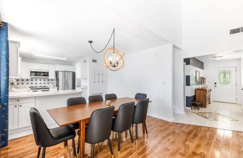 St. Augustine South House | Family & Pet Friendly Close to Everything