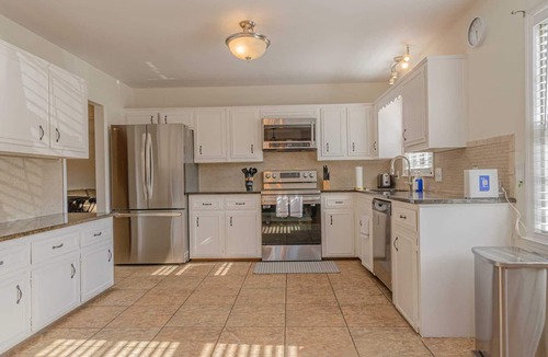 Columbus House | Family Pool Stay w/Games Near Columbus Airport