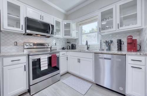 Columbus House | Family Retreat Near Ft Benning Playground Deck Sleeps 8