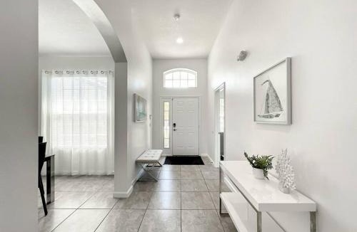 Loughman House | Family Vacation, 6 Bedroom House with Private Pool at Solterra Resort