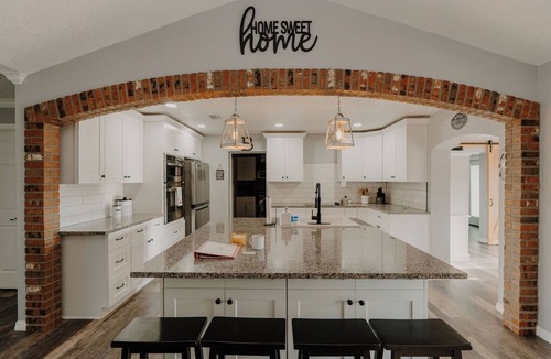 Glencoe House | Farmhouse in the country but close to the beach