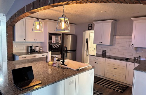 Glencoe House | Farmhouse in the country but close to the beach