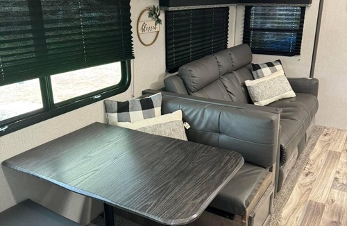 Gulf Shores Resort | Farmhouse on Wheels! RELAXING RESORT!
