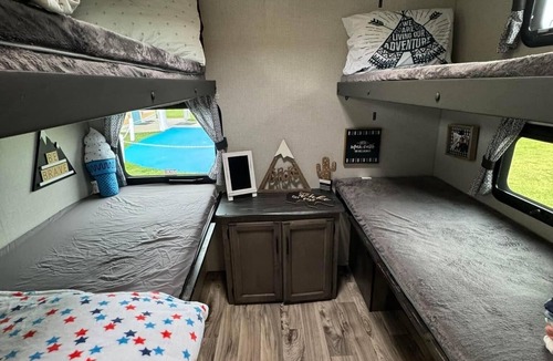 Gulf Shores Resort | Farmhouse on Wheels! RELAXING RESORT!