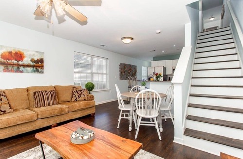 Edgewood House | Fast Ride to Stadium| Cozy 3BR ATL Duplex Side B