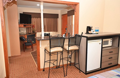 Canton Hotel | Fellows Creek Lodge