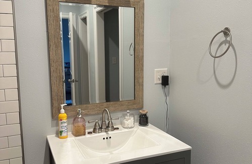 Slidell House | Females only: Cozy townhome in charming Slidell with WiFi, AC