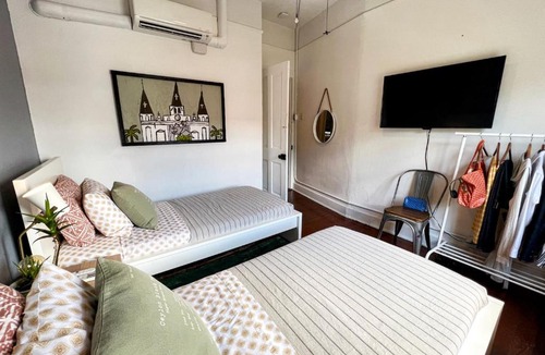 Algiers Point Hotel | Ferry access duplex - 2BR near French Quarter
