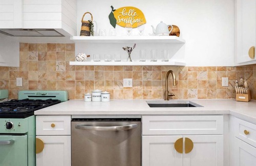 Inman Park Apartment | Field of Gold