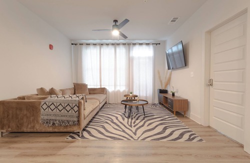 Candler-McAfee Apartment | FIFA Ready Stylish Atlanta Stay 2 Suites