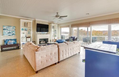 Texanna House | Fire Pit + Stunning Views: Lake Eufaula Retreat!