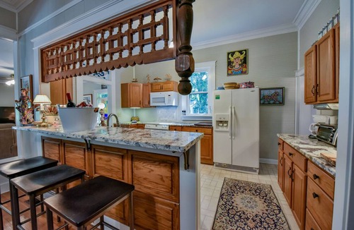 Tuscaloosa House | Firefly Garden - Urban family friendly Oasis near campus!