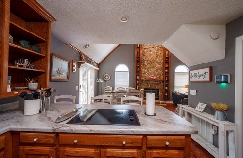 Groveoak House | Fish and Frolic Holiday – Lakefront Home with Boathouse, Porches & Fire Pit