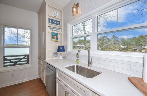 Dadeville House | Fishbowl Retreat, Fishbowl Retreat- Large Lakefront Home- Sleeps 10