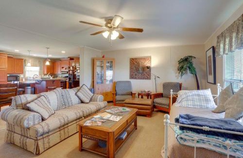 Boothville-Venice House | Fishing Dock! 'Oarhouse South' Near Venice Marinas