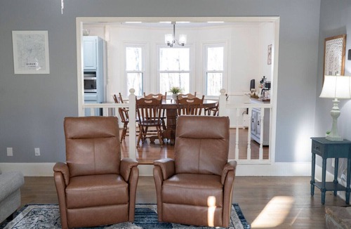 Auburn House | Football Parking Included at Serenity Cottage 7 Miles to Campus