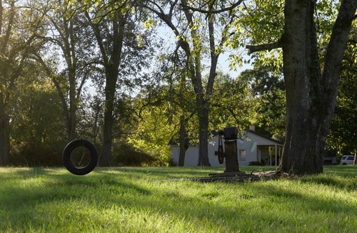 Natchez Cottage | Foster Mound Cottage - Perfect for a Cozy Getaway with 2 Bedrooms and Pet-Friendly Amenities!