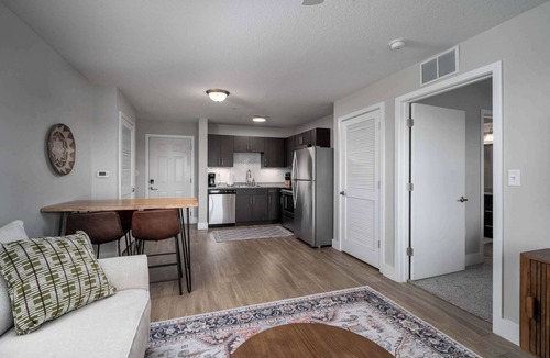 Tuscaloosa Apartment | Fourth & River - Top-Floor condo with River Views - 3 King Suites