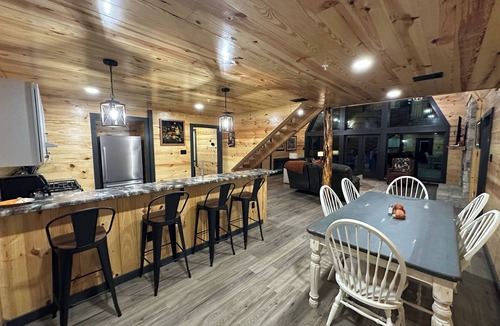 Natchitoches Cabin | Fox Den Sibley Lake ADA Cabin 8 beds Sleeps 12 Pet Friendly Fishing