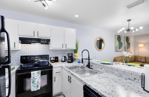 Titusville Apartment | FREE LCO @ 6 p.m. in July - Pool, gym, games!
