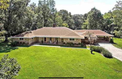 Central House | French Country House