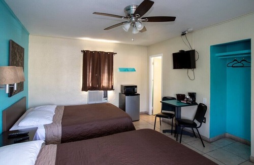 Edgewater Hotel | ❤️FRIENDLY & CLEAN BOUTIQUE MOTEL 5❤️