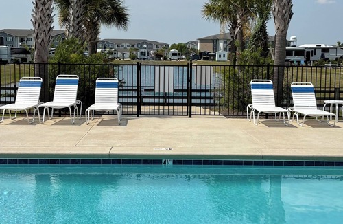 Foley RV Rental | Full Hookups, 3 Pools,Back-In RV Lot,Pet Friendly-OWA, Foley Sports, Gulf Shores