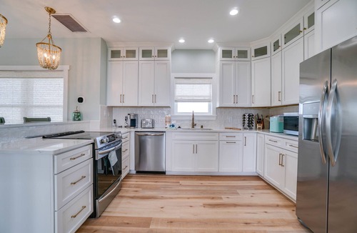 Cape San Blas House | Fully Renovated! Gulf AND Bay views! Inground Heated Pool! 2 min walk to beach!